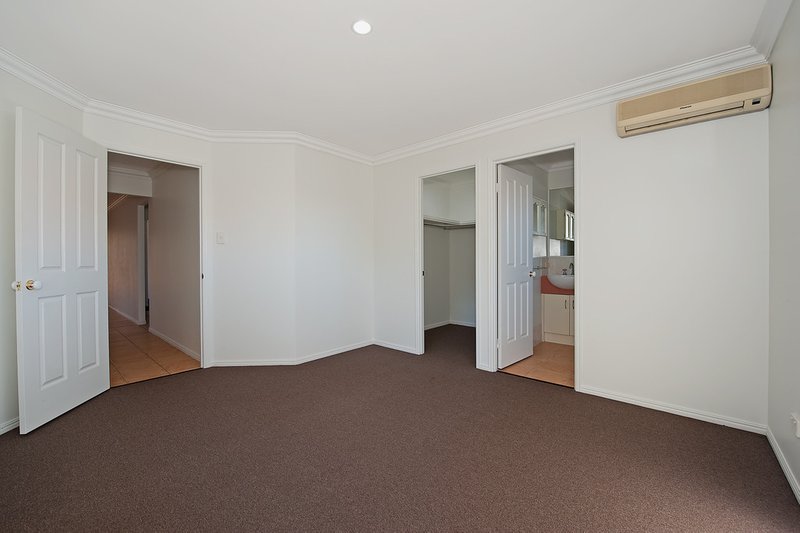 Photo - 21 Barwon Street, Murrumba Downs QLD 4503 - Image 12