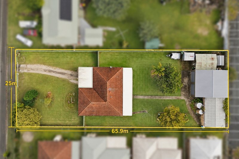Photo - 21 Beacon Street, Morayfield QLD 4506 - Image 1