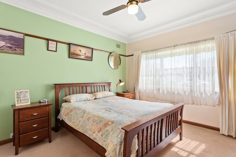 Photo - 21 Beaconsfield Road, Mortdale NSW 2223 - Image 8