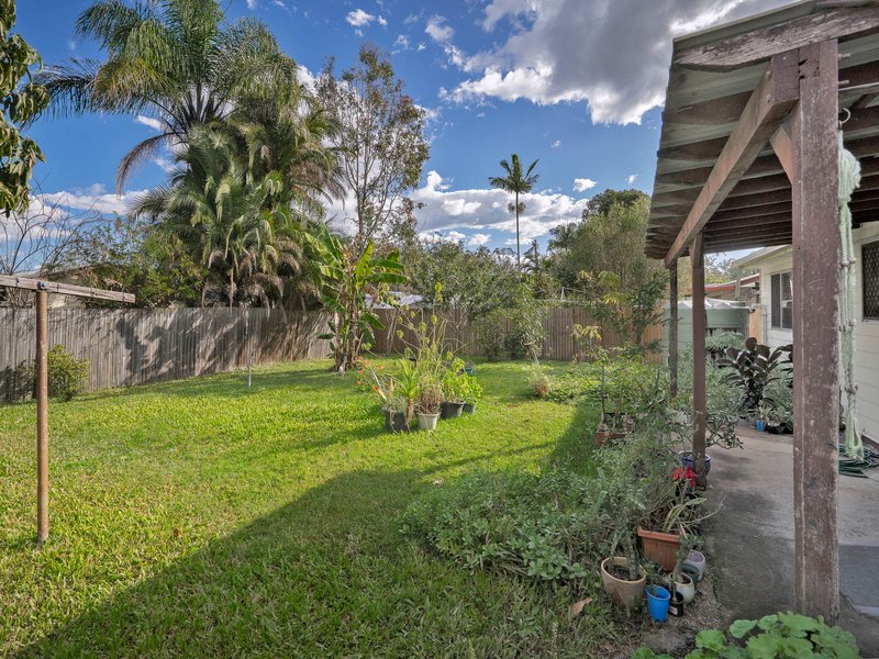 Photo - 21 Bedford Crescent, Eagleby QLD 4207 - Image 7