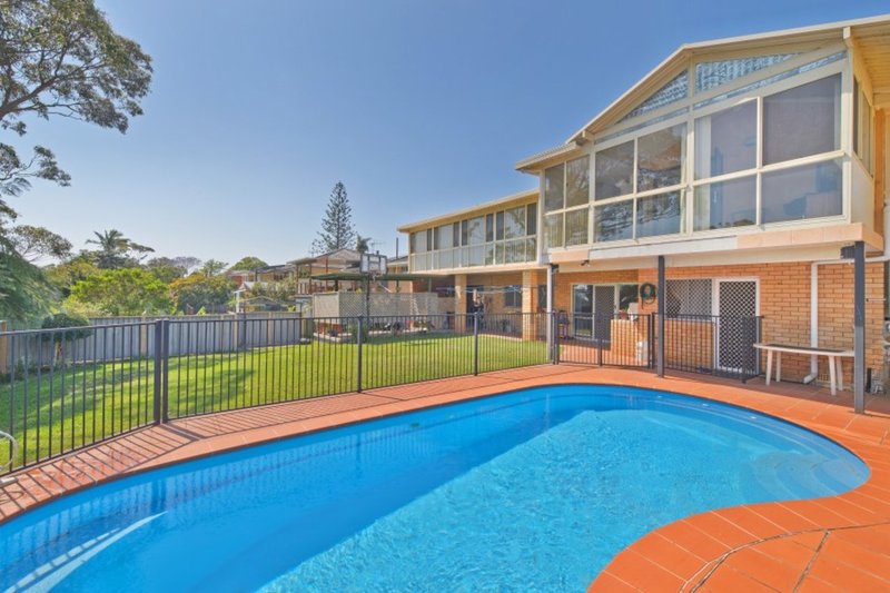 Photo - 21 Bellevue Drive, Port Macquarie NSW 2444 - Image 2