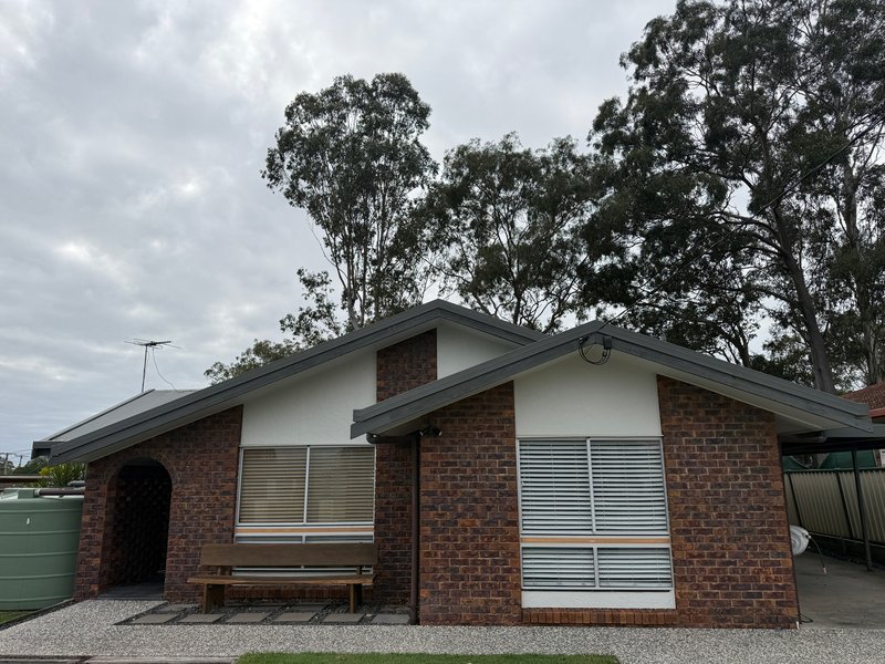 Photo - 21 Belrose Avenue, Petrie QLD 4502 - Image 2