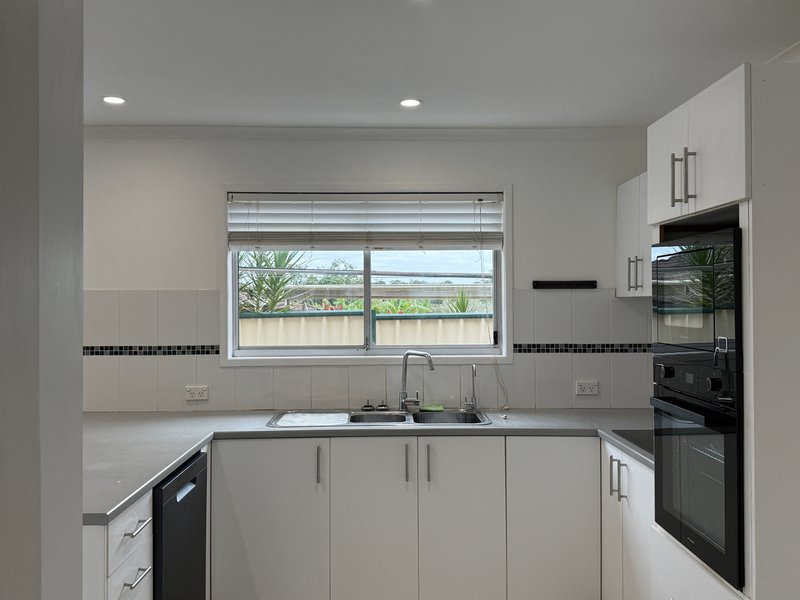 Photo - 21 Belrose Avenue, Petrie QLD 4502 - Image 13