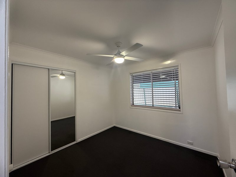 Photo - 21 Belrose Avenue, Petrie QLD 4502 - Image 18