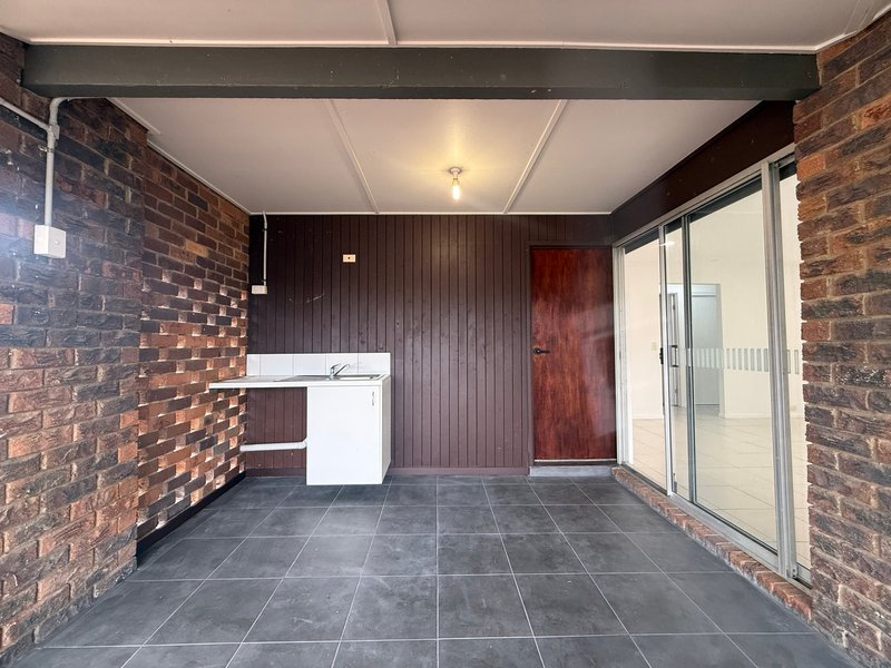 Photo - 21 Belrose Avenue, Petrie QLD 4502 - Image 23