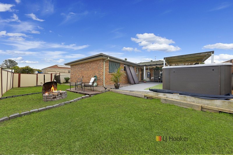 Photo - 21 Belyando Crescent, Blue Haven NSW 2262 - Image 12