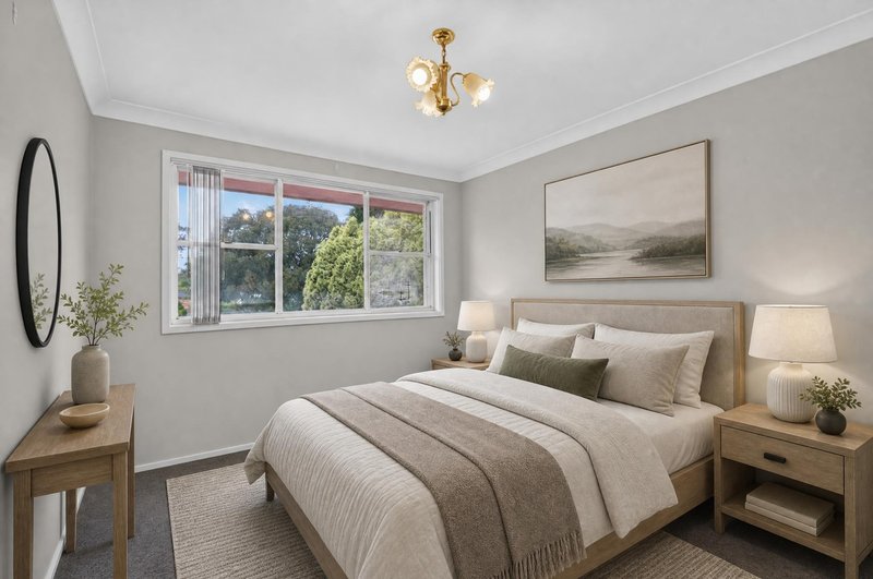 Photo - 21 Bensbach Road, Glenfield NSW 2167 - Image 12