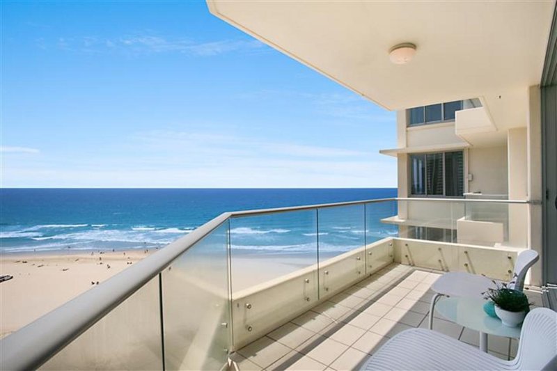 21 'Berkeley On The Beach' 25 Northcliffe Terrace, Surfers Paradise QLD 4217