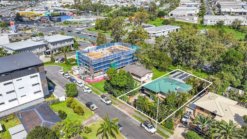 Photo - 21 Bernice Avenue, Underwood QLD 4119 - Image 12