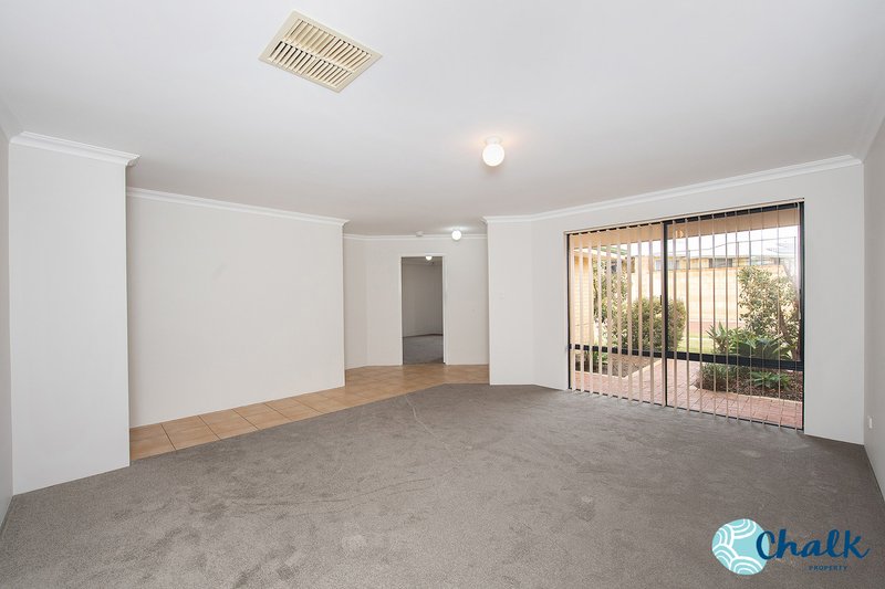 Photo - 21 Berryman Terrace, Baldivis WA 6171 - Image 2