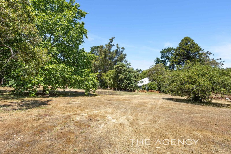 Photo - 21 Bertram Street, Darlington WA 6070 - Image 31