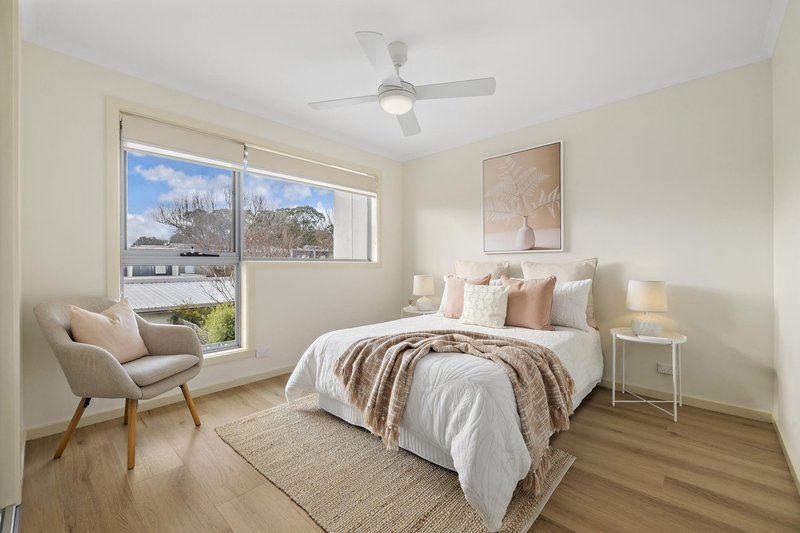 Photo - 21 Bettie Mcnee Street, Watson ACT 2602 - Image 7