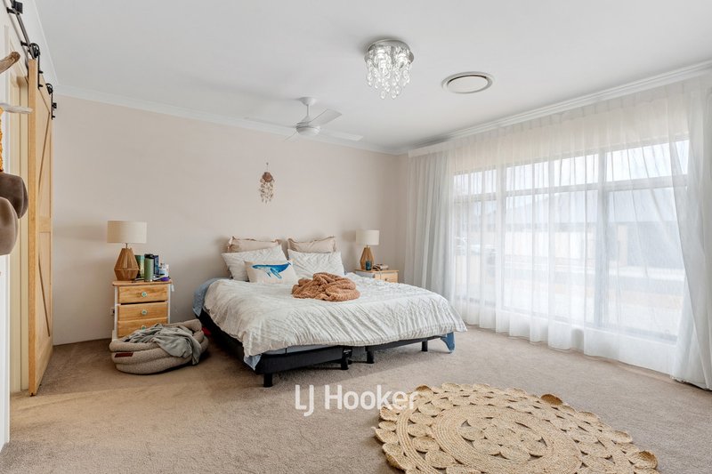 Photo - 21 Billabong Street, Yalyalup WA 6280 - Image 9