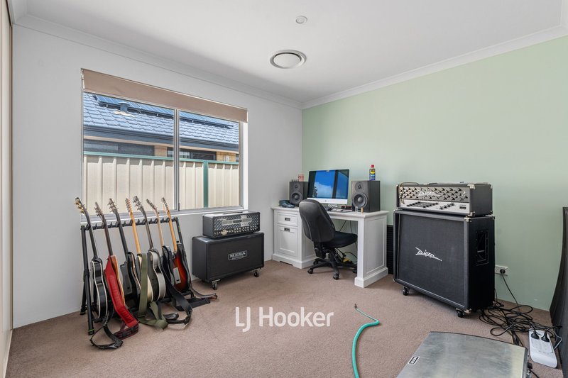 Photo - 21 Billabong Street, Yalyalup WA 6280 - Image 14