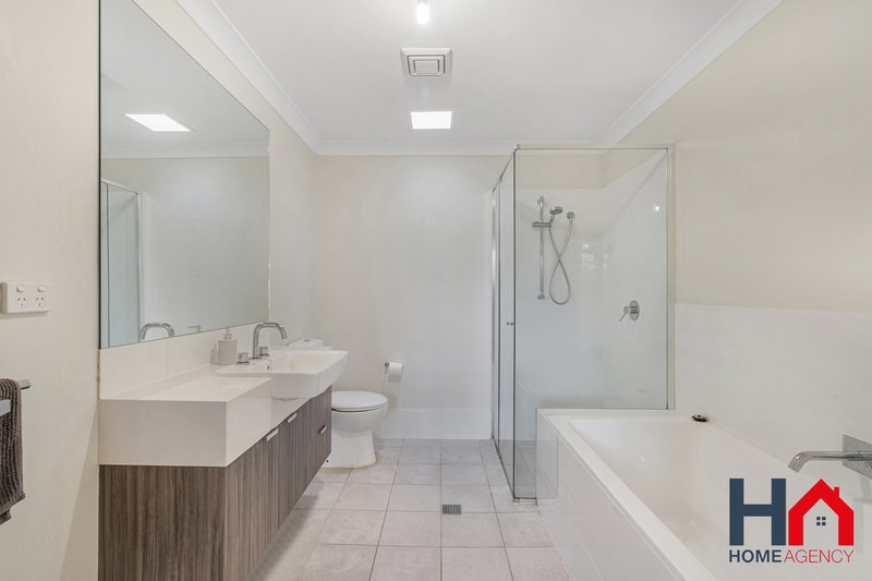 Photo - 21 Bishop Crescent, Bonnyrigg NSW 2177 - Image 8