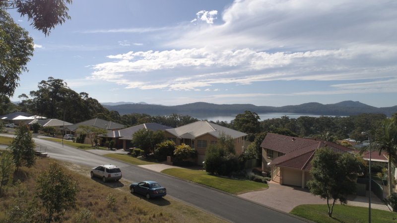 Photo - 21 Black Swan Terrace, West Haven NSW 2443 - Image 6