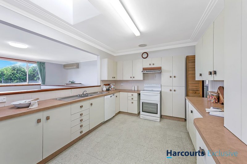 Photo - 21 Blackburn Avenue, North Rocks NSW 2151 - Image 4