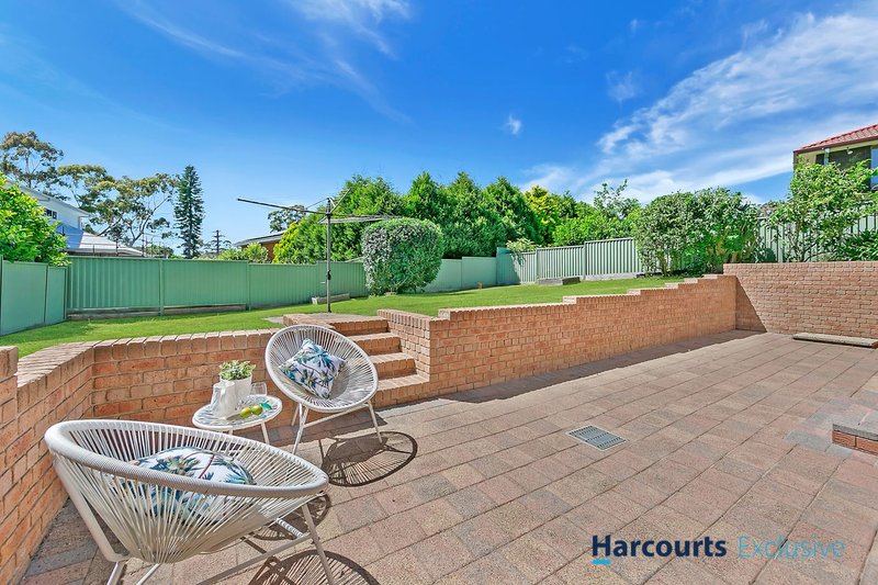 Photo - 21 Blackburn Avenue, North Rocks NSW 2151 - Image 10