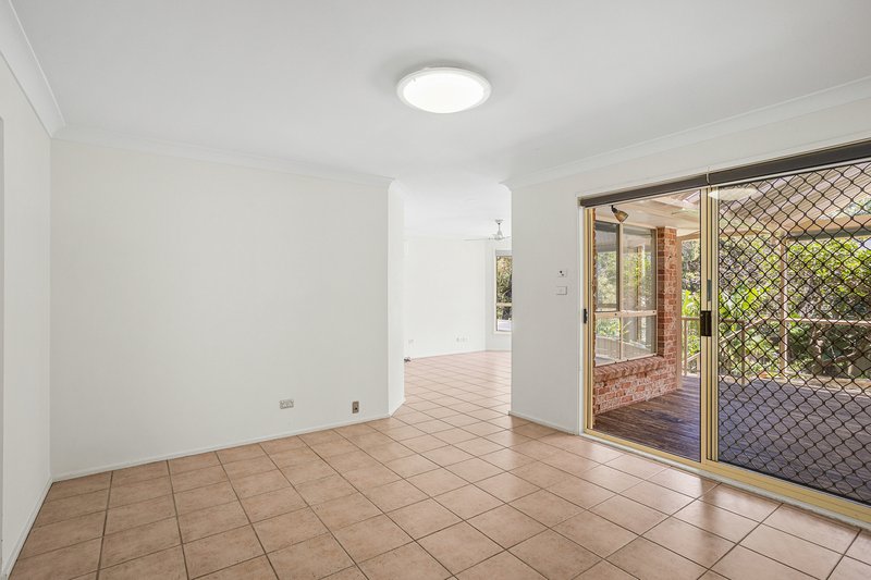 Photo - 21 Blackbutt Place, Bulli NSW 2516 - Image 3