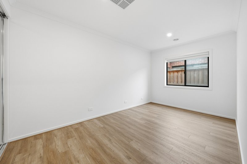 Photo - 21 Blainey Way, Officer VIC 3809 - Image 7