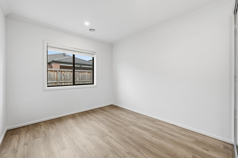 Photo - 21 Blainey Way, Officer VIC 3809 - Image 9