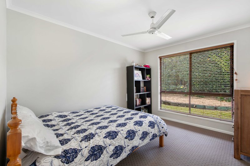 Photo - 21 Blaxland Rd , Nambour QLD 4560 - Image 9