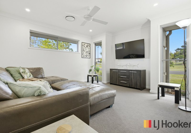 Photo - 21 Blaxland Road, Urraween QLD 4655 - Image 4