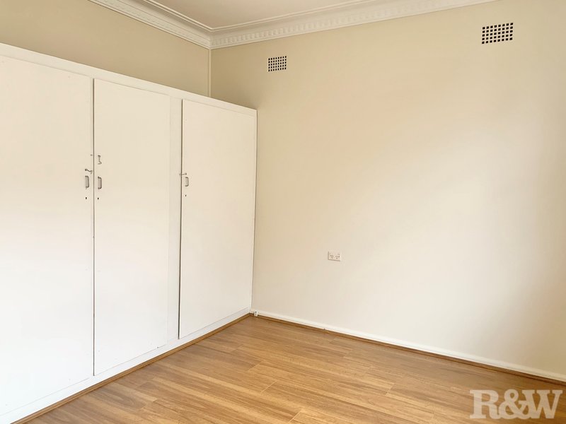 Photo - 21 Blue Hills Crescent, Blacktown NSW 2148 - Image 4