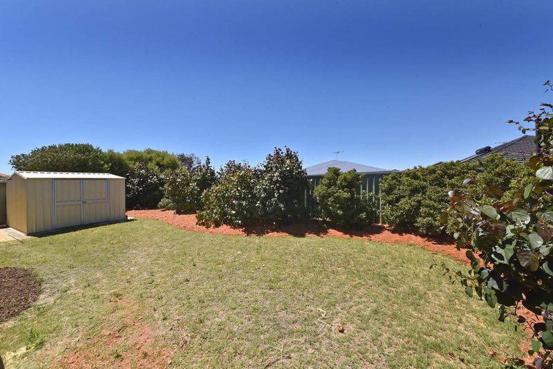 Photo - 21 Blue Mountain Link, Merriwa WA 6030 - Image 22