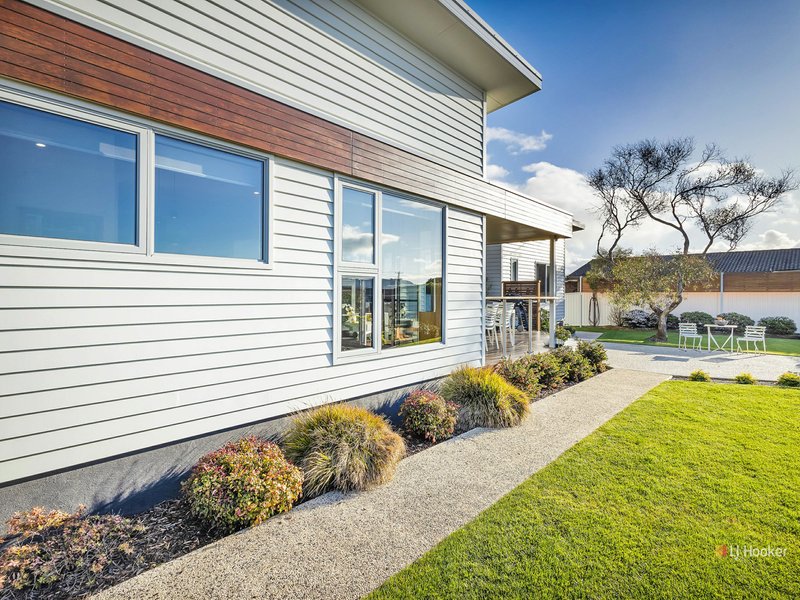 Photo - 21 Bluewater Crescent, Wynyard TAS 7325 - Image 12