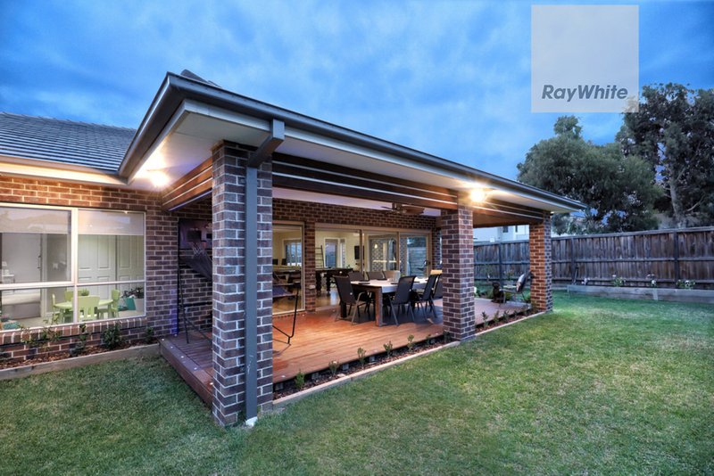 Photo - 21 Bologna Crescent, Greenvale VIC 3059 - Image 22