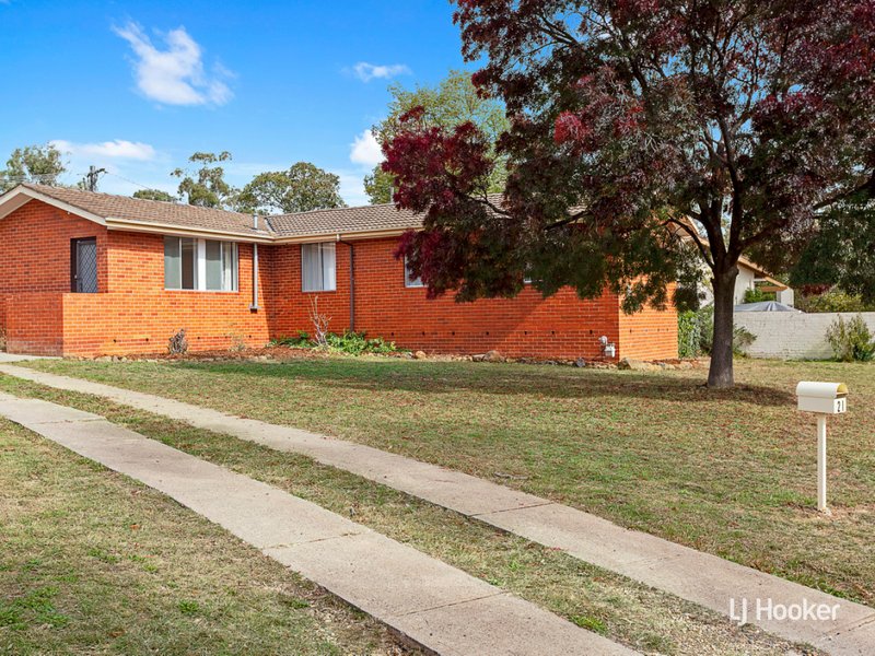 Photo - 21 Boniwell Street, Higgins ACT 2615 - Image 1