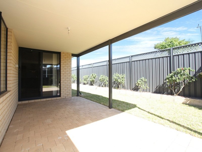 Photo - 21 Boobook Lane , Baldivis WA 6171 - Image 3