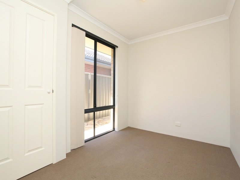 Photo - 21 Boobook Lane , Baldivis WA 6171 - Image 10