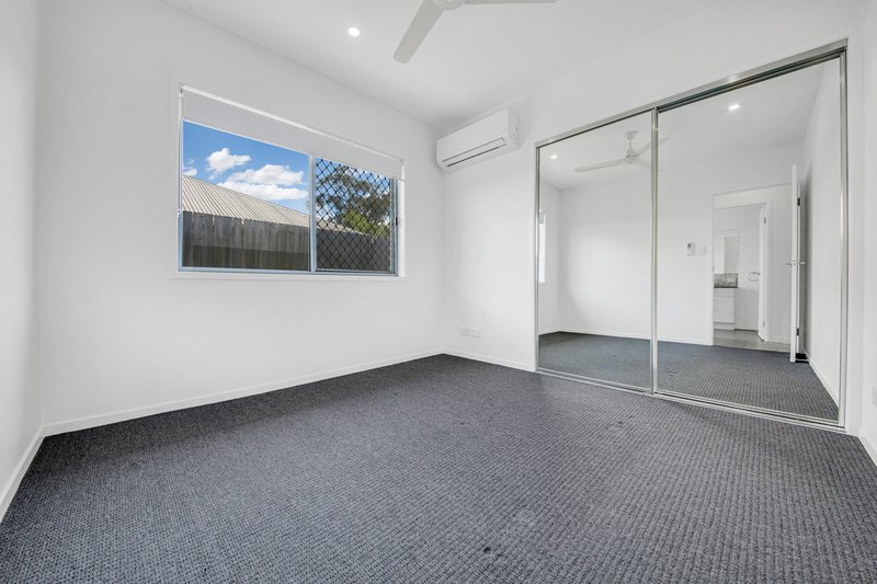 Photo - 21 Boonderee Place, New Auckland QLD 4680 - Image 6