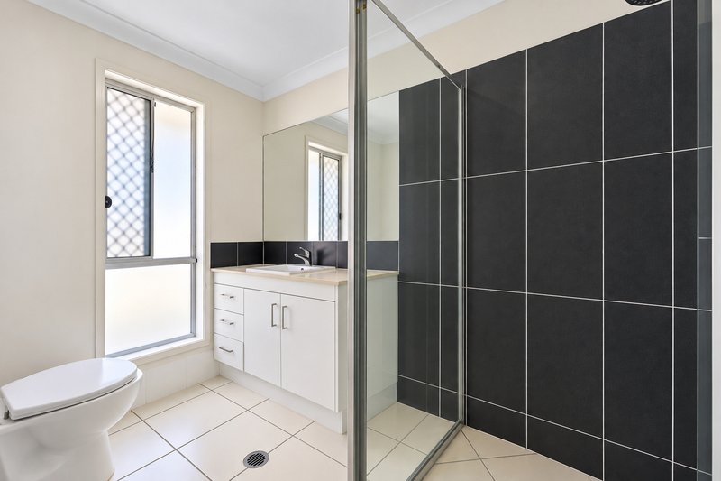 Photo - 21 Bottle Brush Circuit, Coomera QLD 4209 - Image 7
