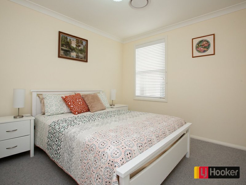 Photo - 21 Boulevard Place, Hillvue NSW 2340 - Image 11