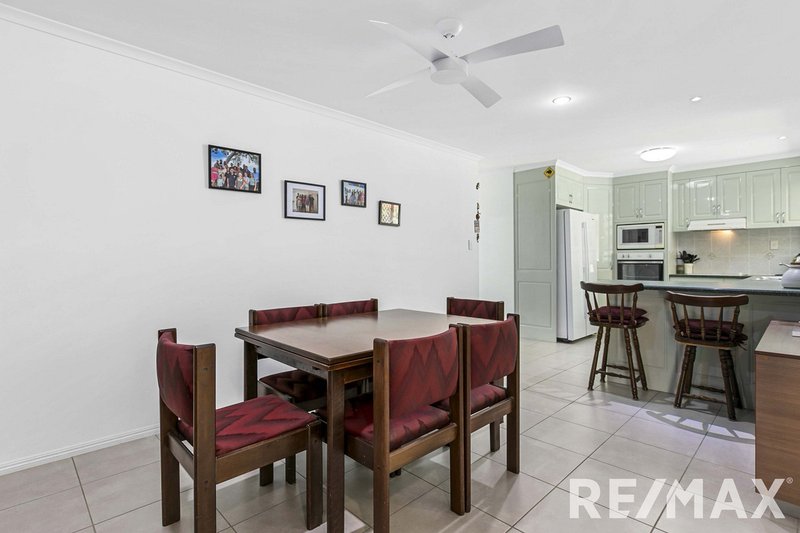 Photo - 21 Bowerbird Avenue, Eli Waters QLD 4655 - Image 7