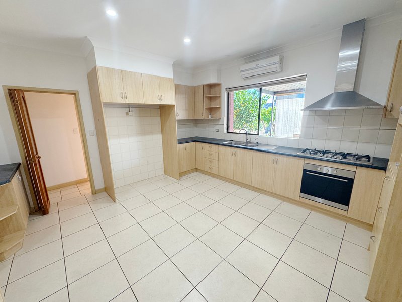 Photo - 21 Bowran Avenue, Klemzig SA 5087 - Image 3