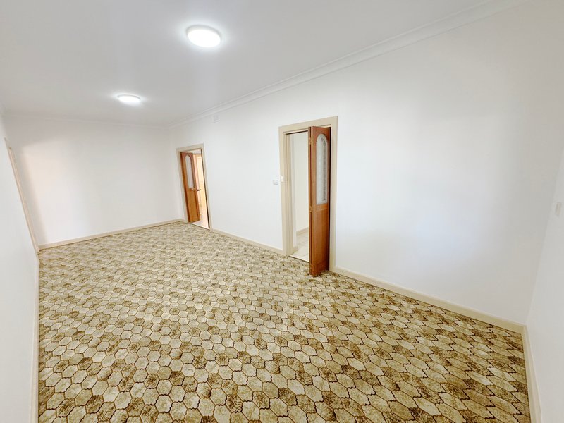 Photo - 21 Bowran Avenue, Klemzig SA 5087 - Image 6