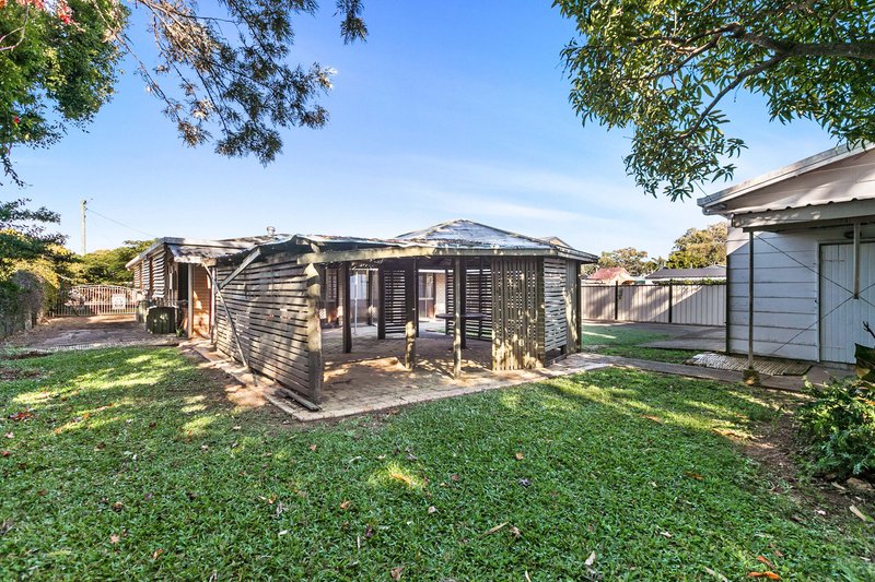 Photo - 21 Brighton Street, Point Vernon QLD 4655 - Image 22