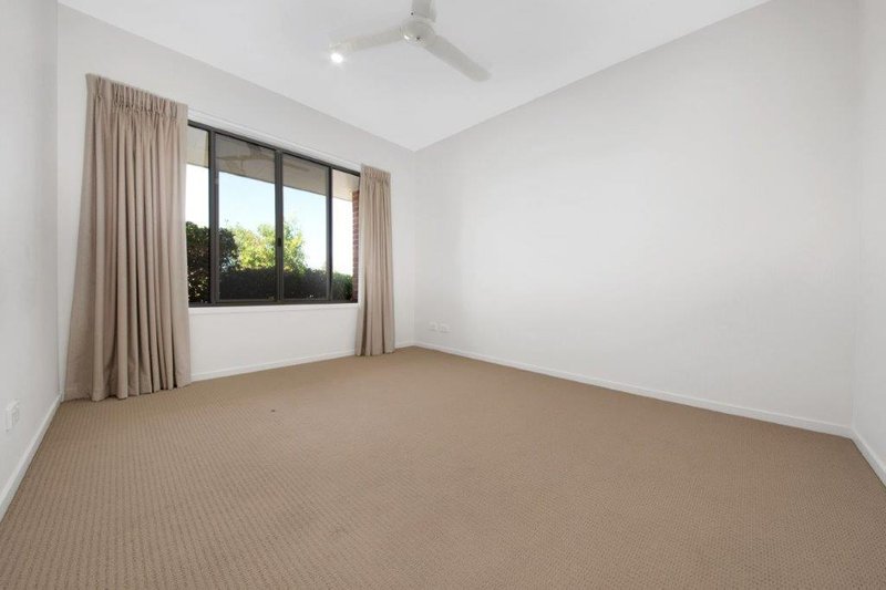 Photo - 21 Brindabella Parade, New Auckland QLD 4680 - Image 14