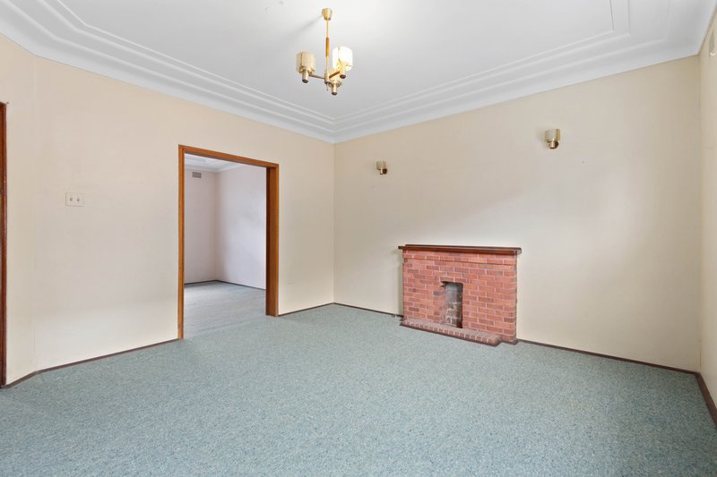 Photo - 21 Bristol Road, Hurstville NSW 2220 - Image 2