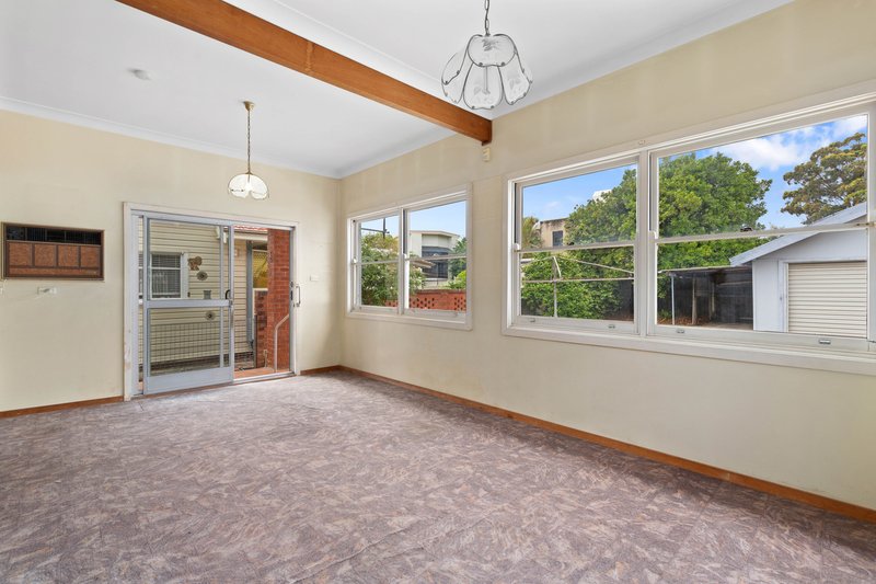 Photo - 21 Bristol Road, Hurstville NSW 2220 - Image 3