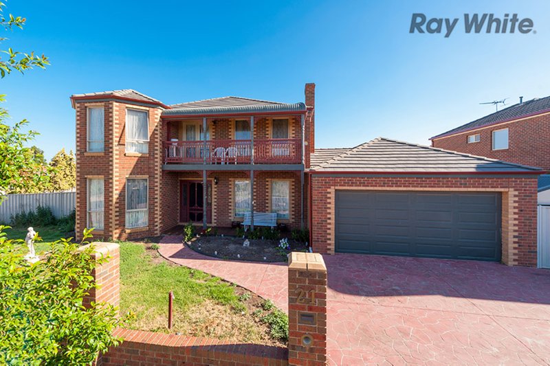 21 Broadhurst Way, Caroline Springs VIC 3023