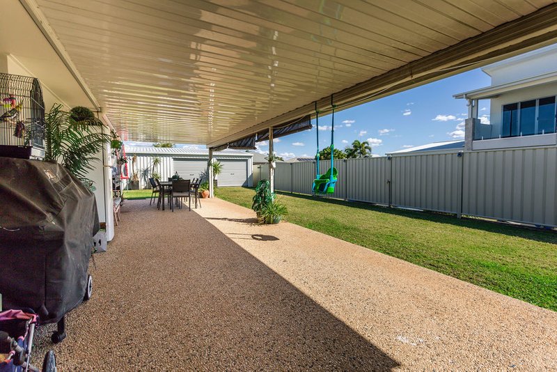 Photo - 21 Brokenwood Street, Emerald QLD 4720 - Image 15