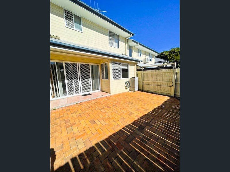 Photo - 21 Brougham Street, Fairfield QLD 4103 - Image 10