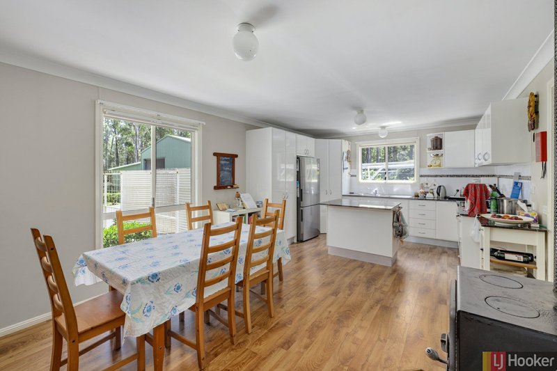 Photo - 21 Brushbox Crescent, Yarravel NSW 2440 - Image 3