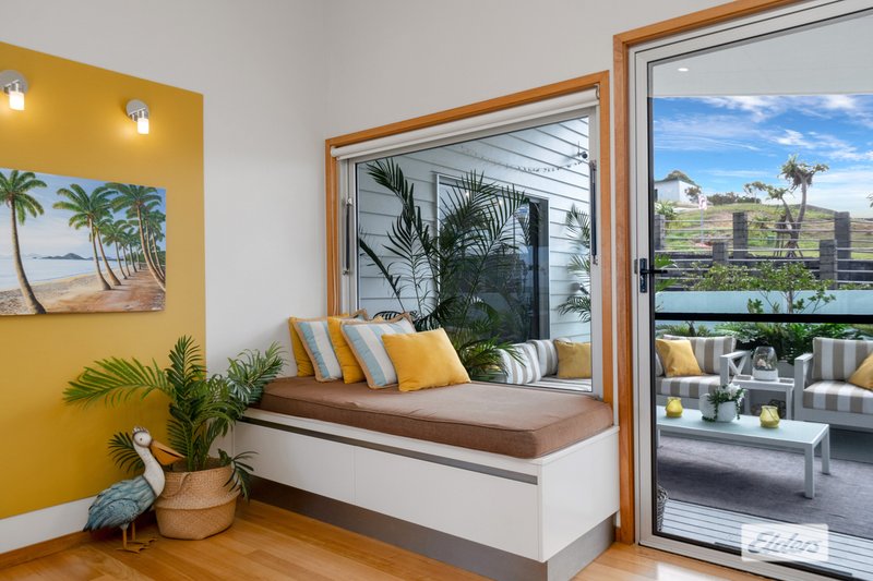 Photo - 21 Buccaneer Avenue, Lammermoor QLD 4703 - Image 10