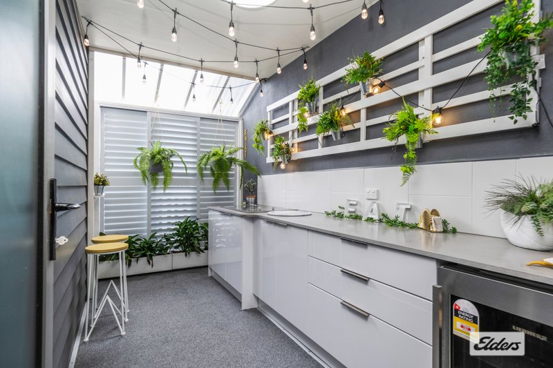 Photo - 21 Buccaneer Avenue, Lammermoor QLD 4703 - Image 22